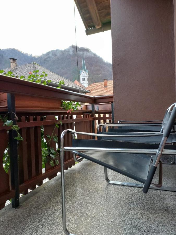 Riverside Villa Avo - Apartment Martin Spodnja Idrija Exteriér fotografie